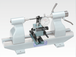 Bench Center with Gear Measuring Attachment
